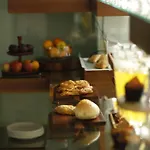 Bazaar 4* Tirana
