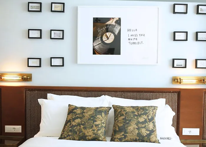 Bazaar فندق تيرانا